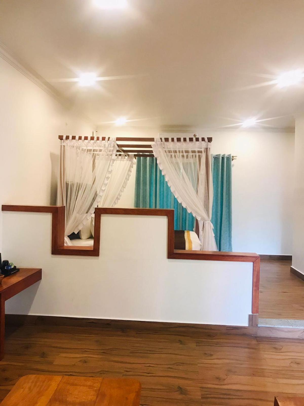 Coorg Orange Blossom Resort And Spa Suntikoppa Exteriör bild