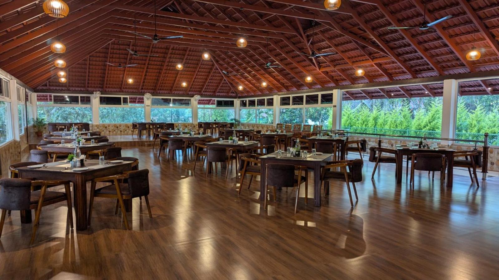Coorg Orange Blossom Resort And Spa Suntikoppa Exteriör bild